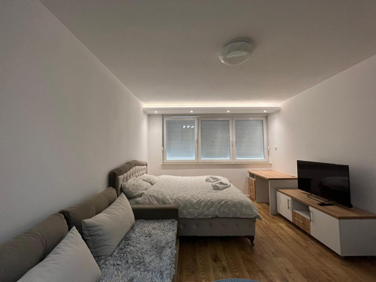 Apartmani Imperial Новий Пазар Екстер'єр фото